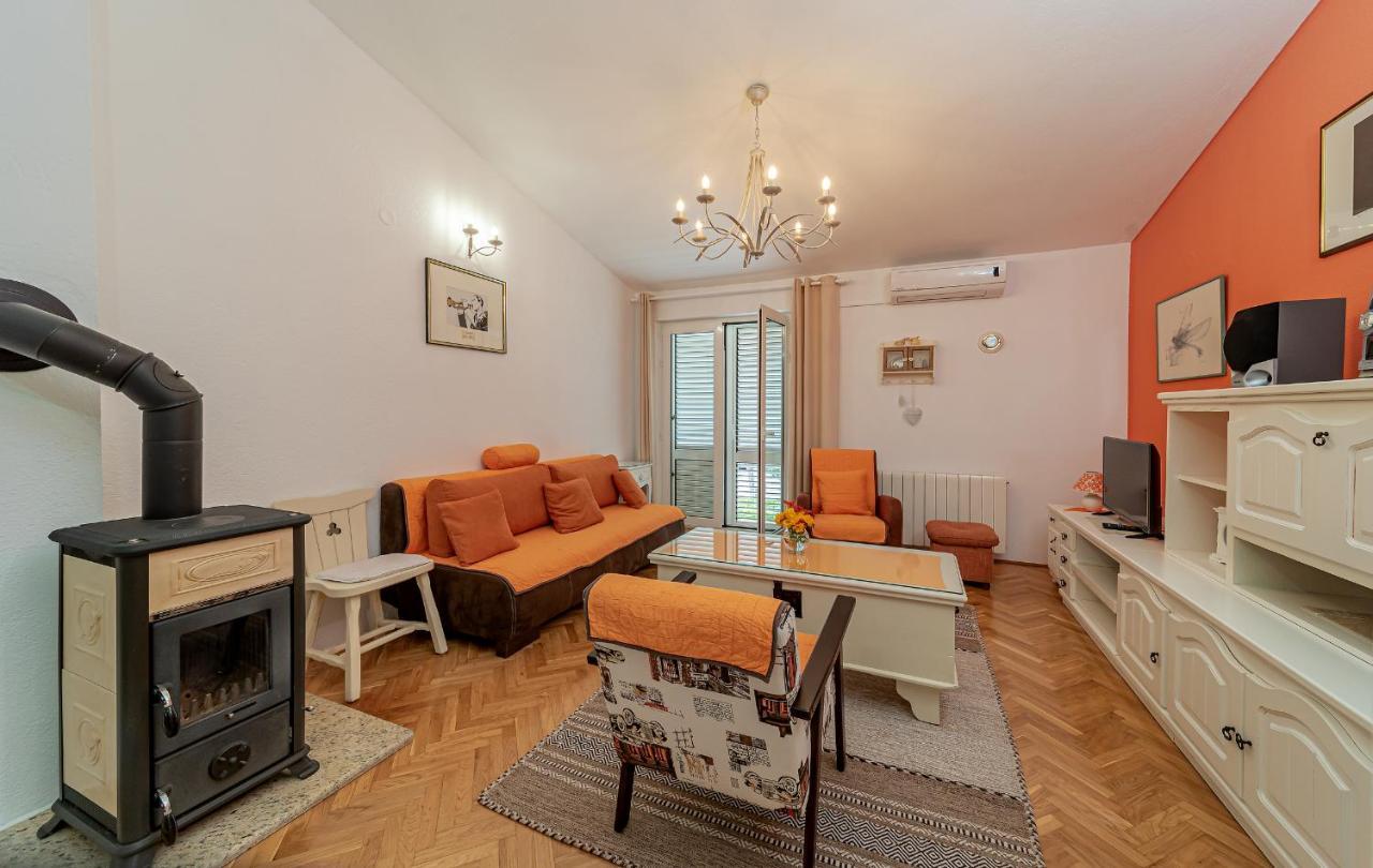 Apartments Villa Lilla 巴什卡沃达 外观 照片