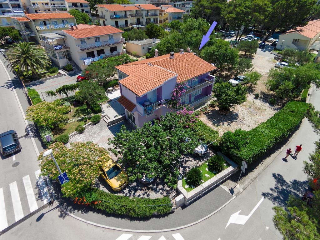 Apartments Villa Lilla 巴什卡沃达 外观 照片