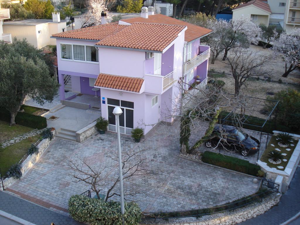 Apartments Villa Lilla 巴什卡沃达 外观 照片